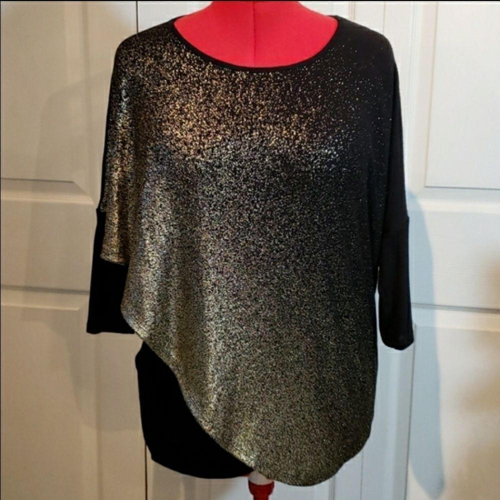 GNW Metallic Gold & Black Layered Top